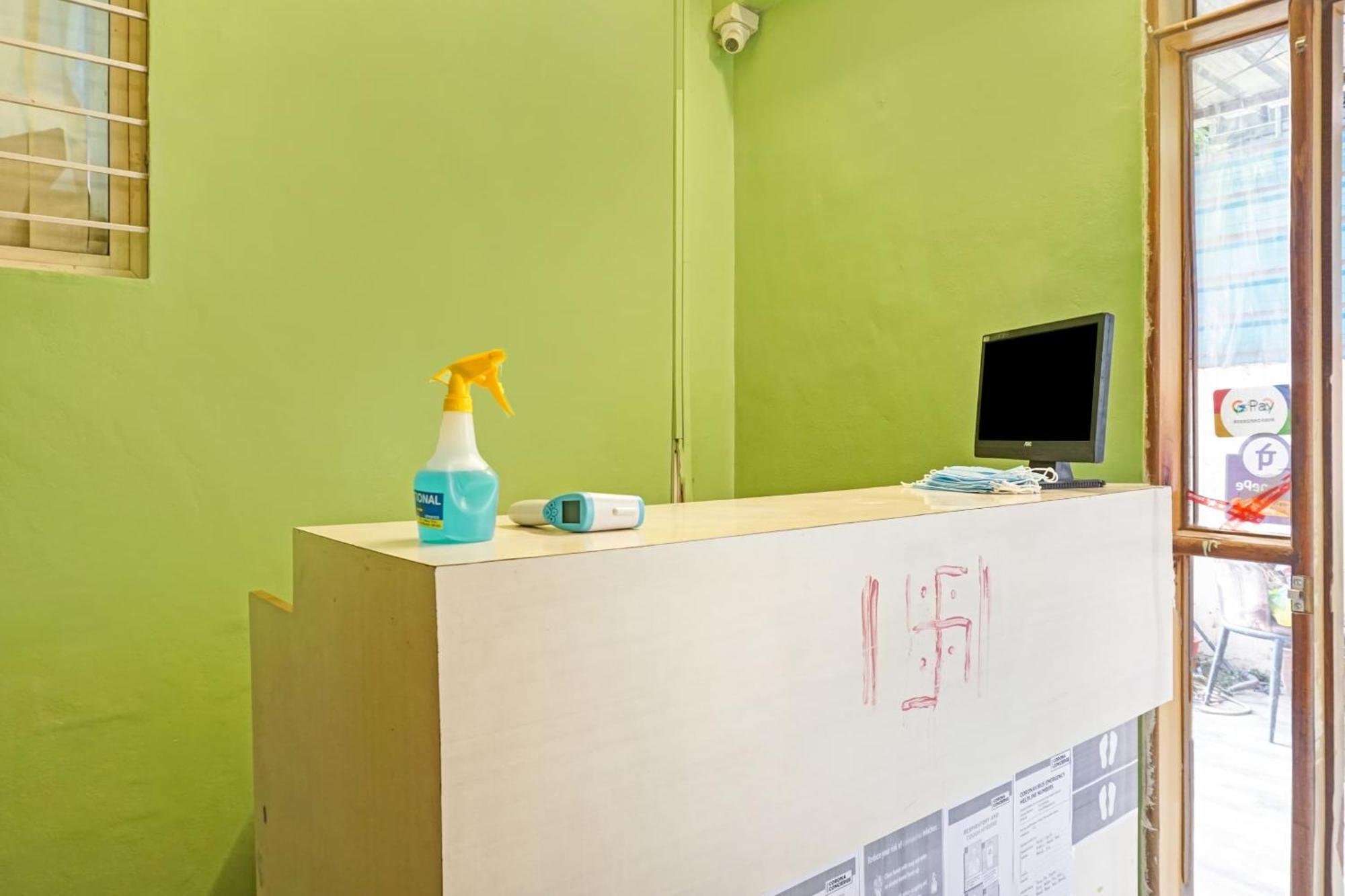 Hotel O 24K Inn Mundhwa Екстер'єр фото